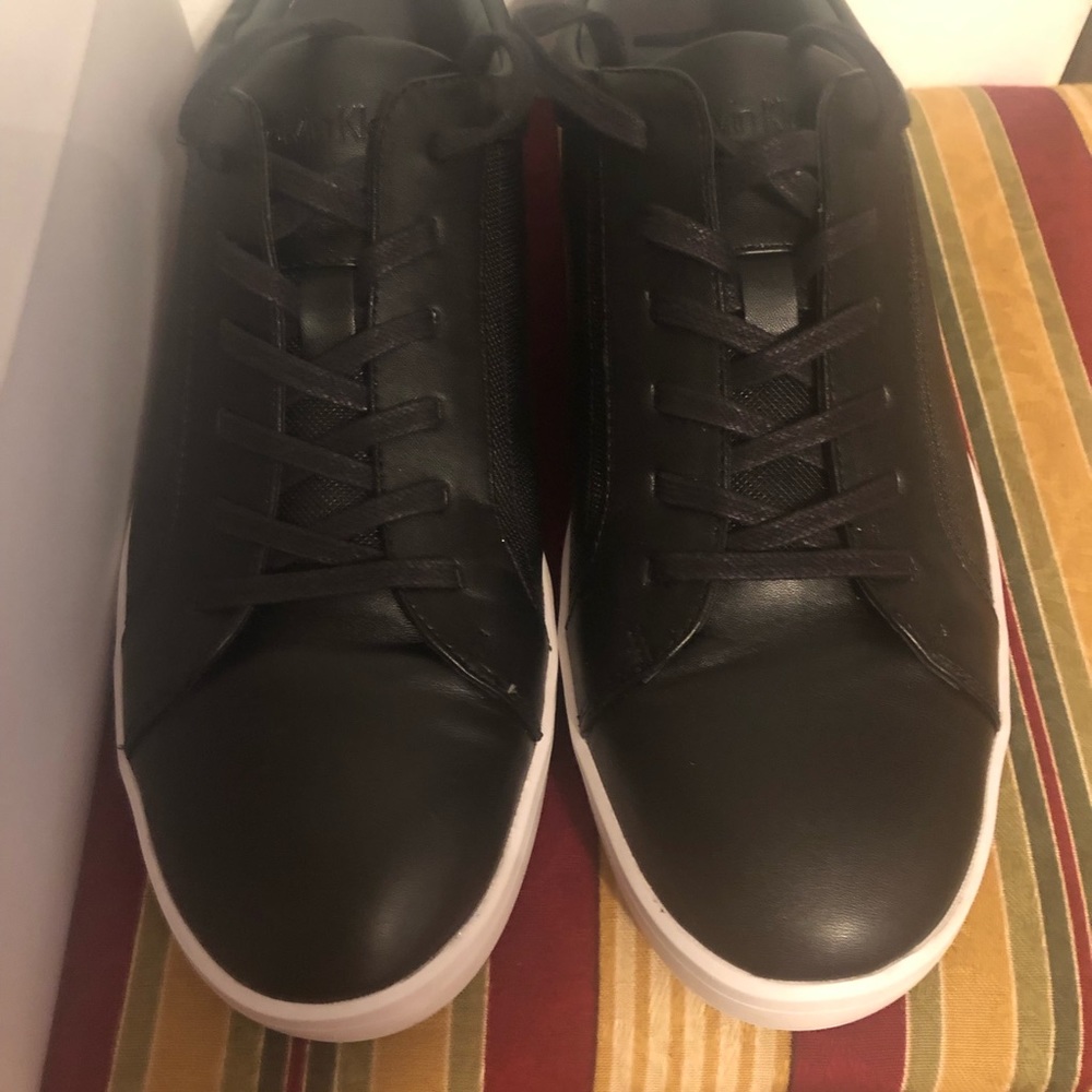 Men Shoes